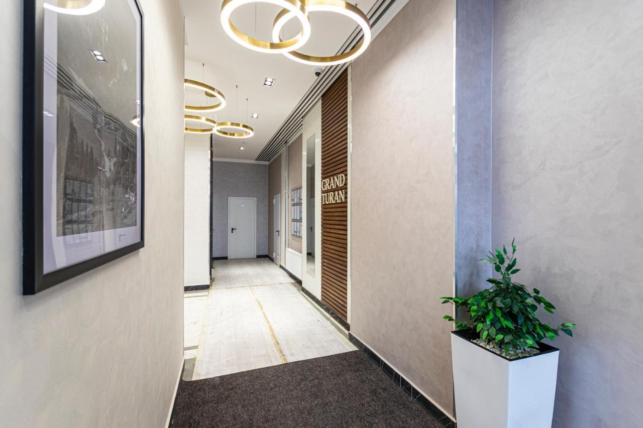 Raisson Aparthotel G74 Хан Шатыр 阿斯坦纳 外观 照片